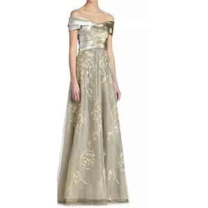 Rene Ruiz Tiered Tulle Off The Shoulder Gold floral detail Gown. Size 8